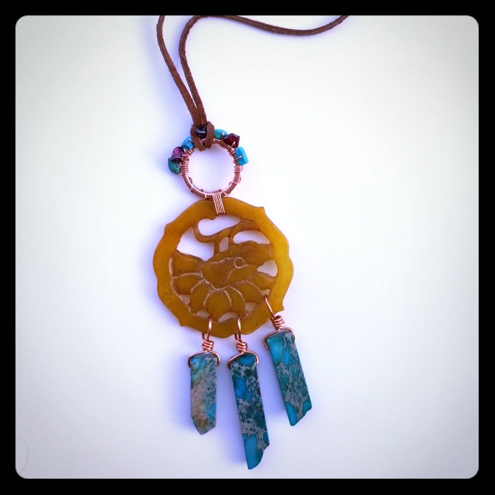 Gorgeous Carved Flower Necklace